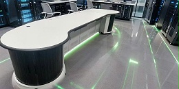 从需求到落地：二十年厂家如何为您定制理想的操作台？